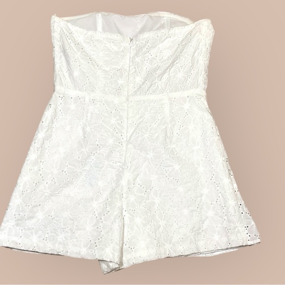 NWOT Altar'd state Baylyn Eyelet Romper - Picture 2 of 9